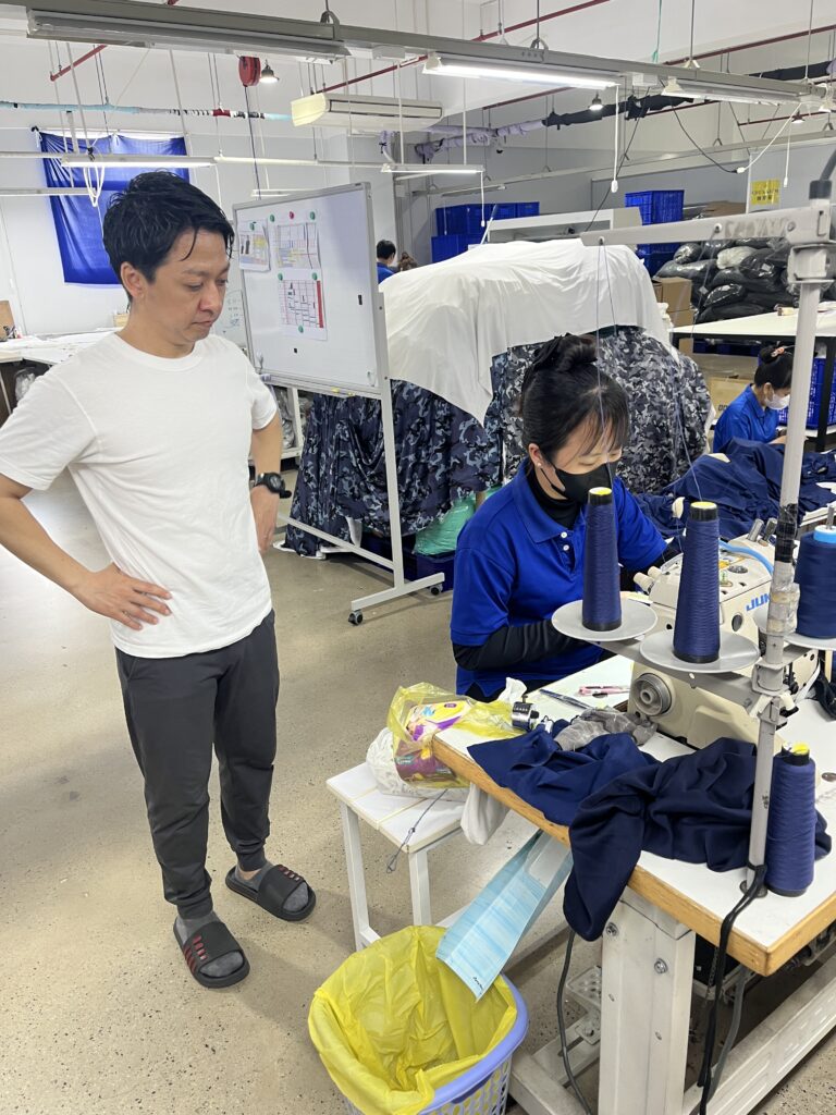 SPeeD ベトナム タイニン省 自社工場の品質確認工程