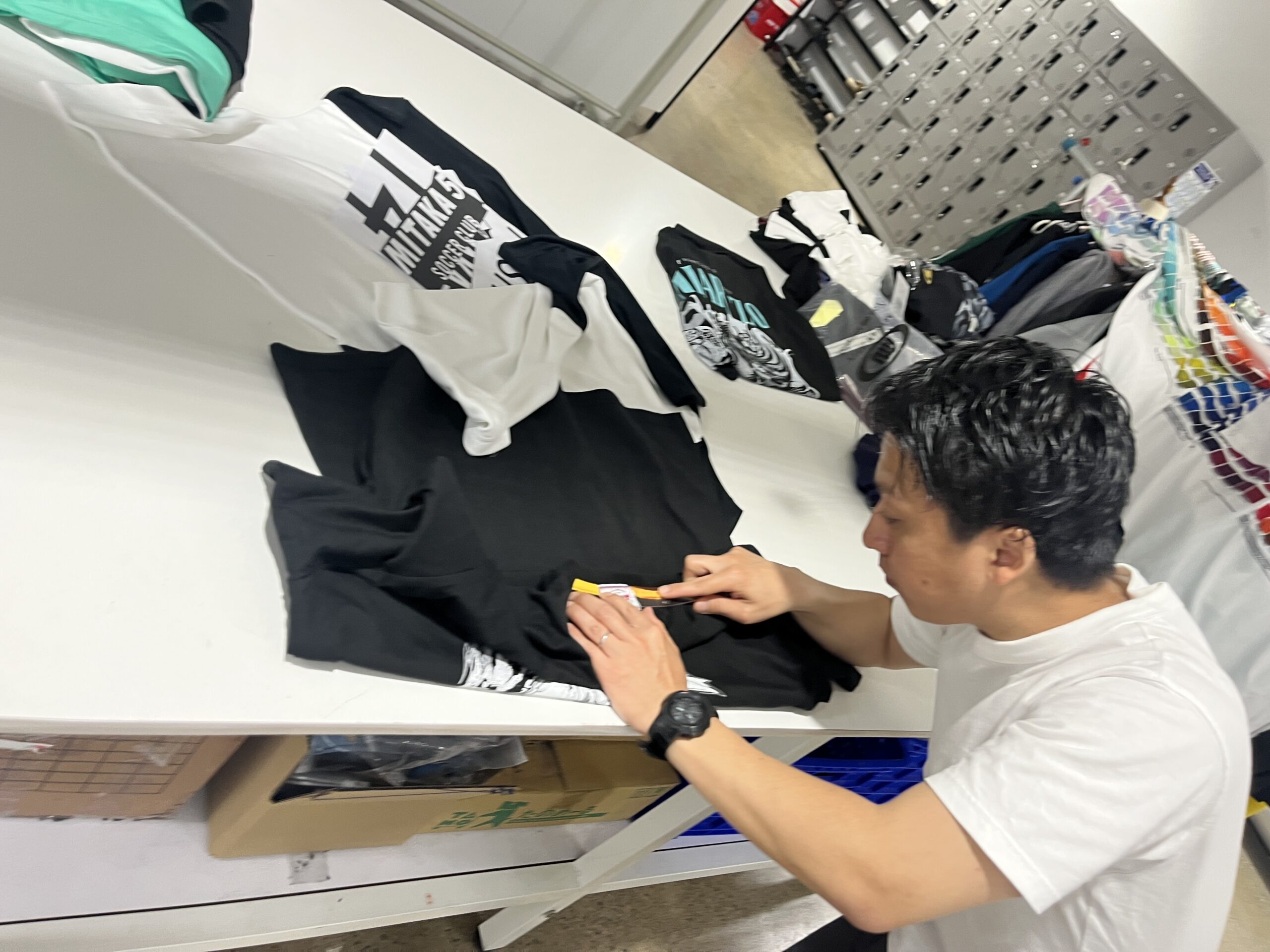 SPeeD ベトナム自社工場での昇華転写プリント工程