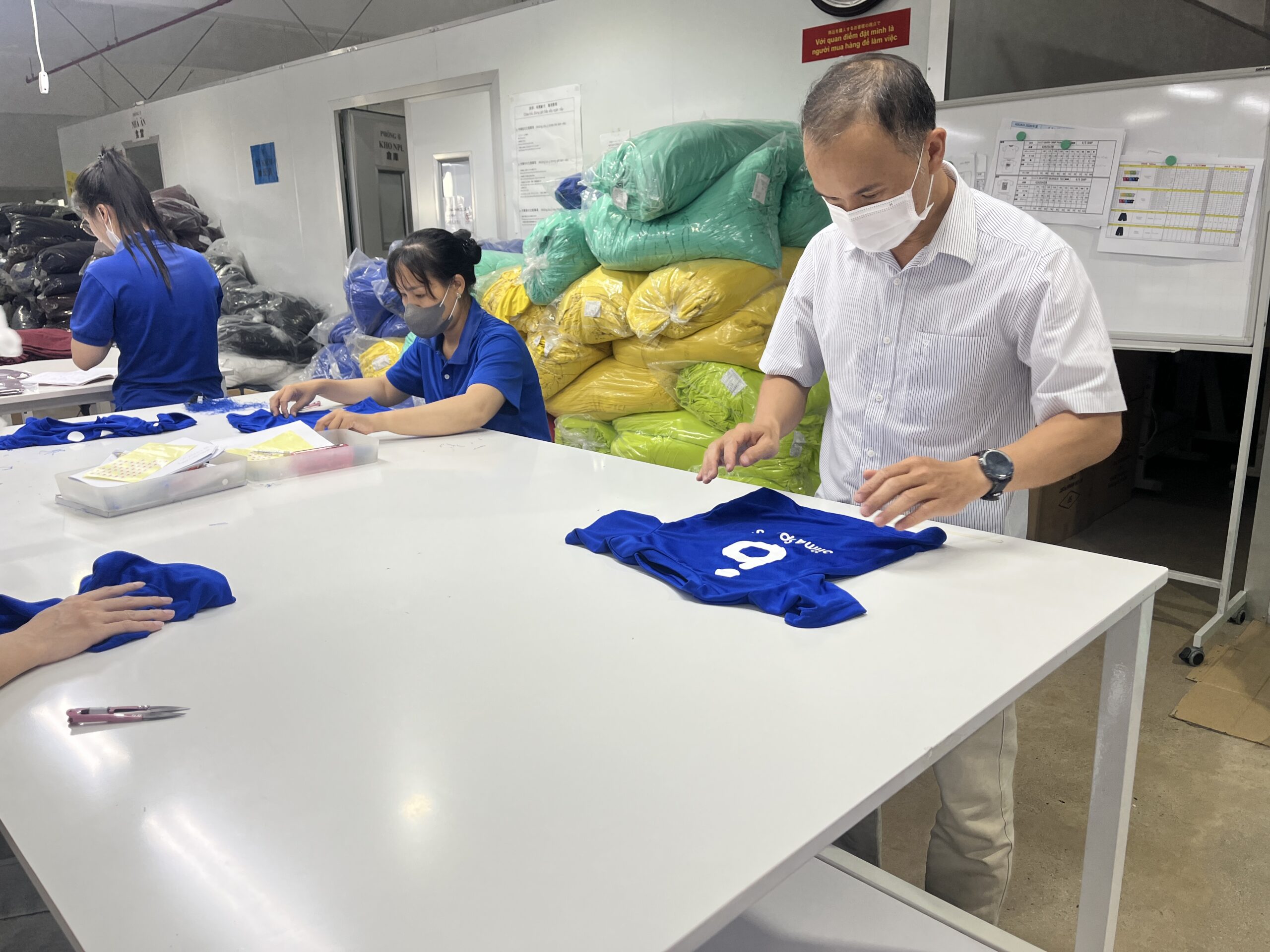 出荷前の検品