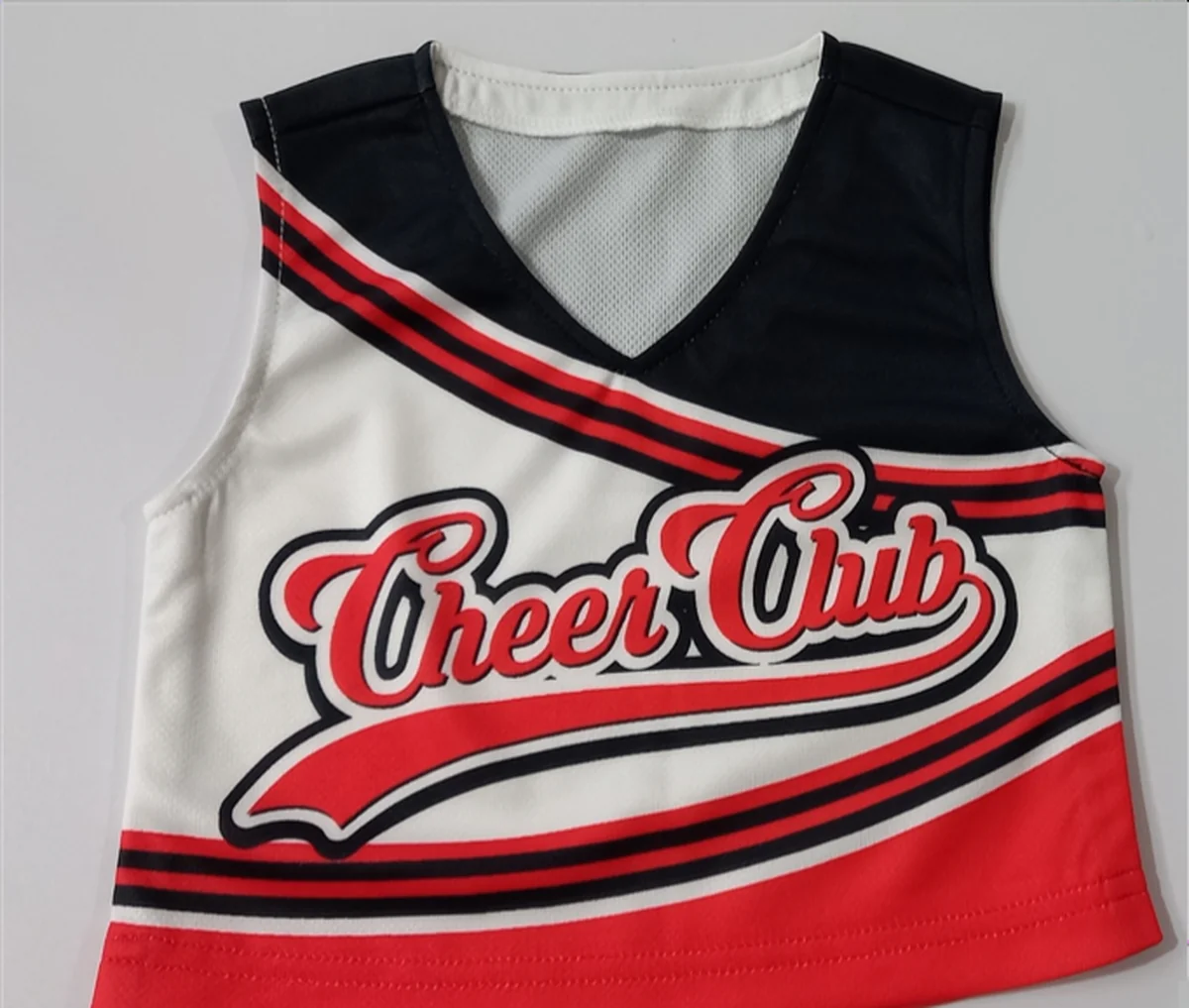 Cheer Club のチアダンスユニフォーム(トップス)|ポリエステル フル昇華転写でベトナム自社工場が5年継続生産